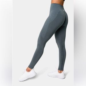Kamo Fitness EOS Leggings